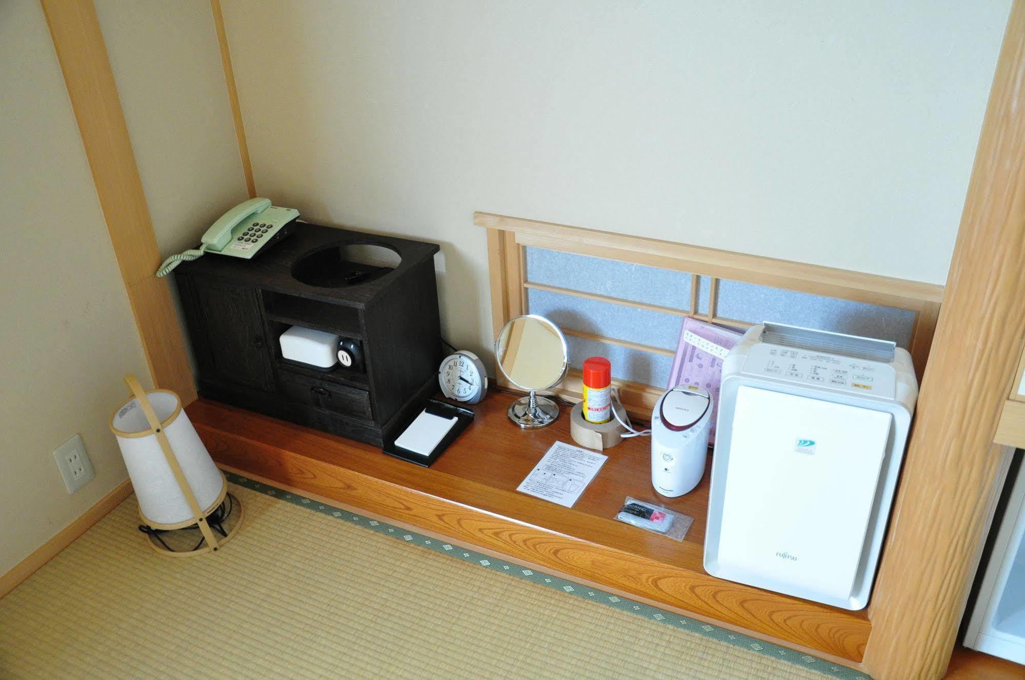 Hotel Obokekyo Mannaka à Miyoshi  Extérieur photo