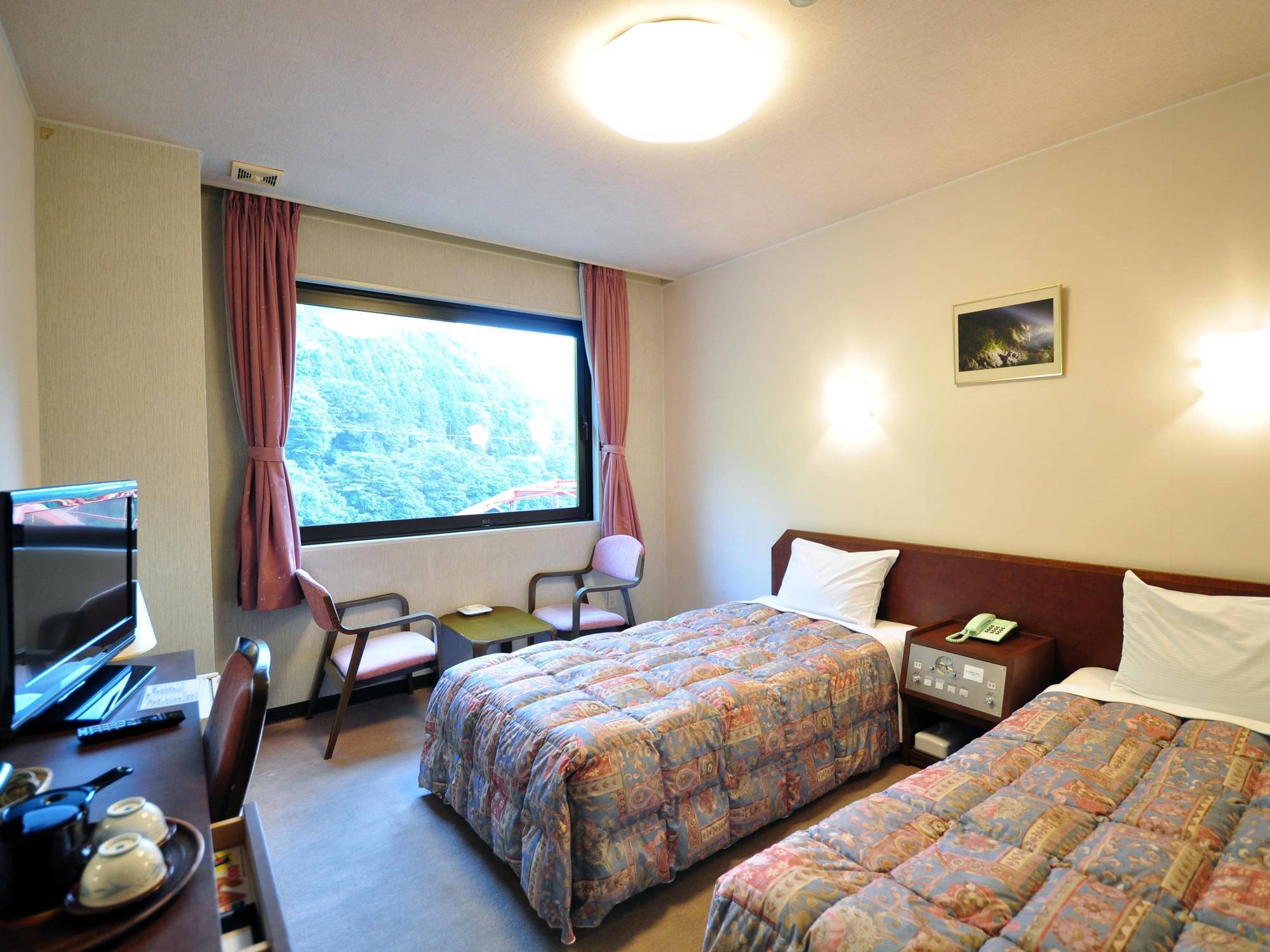 Hotel Obokekyo Mannaka à Miyoshi  Extérieur photo